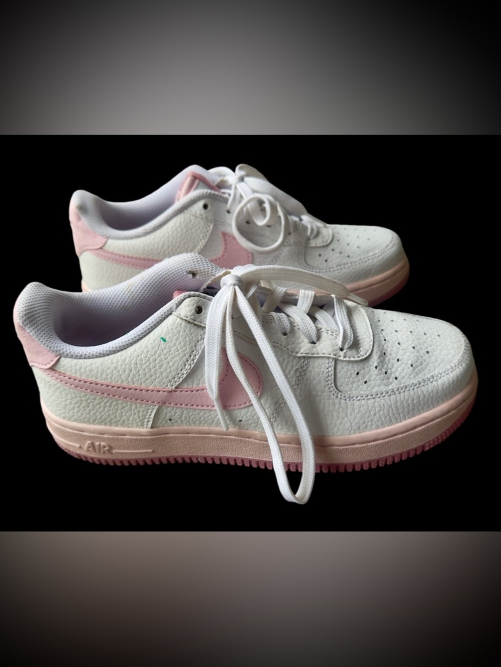 Nike Kids White and Light Pink Low-Top Sneakers